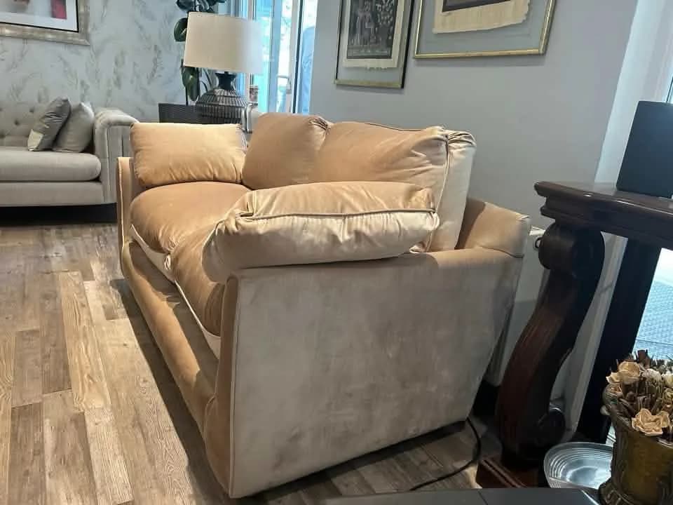 Sofa vintage Frances — vista 2
