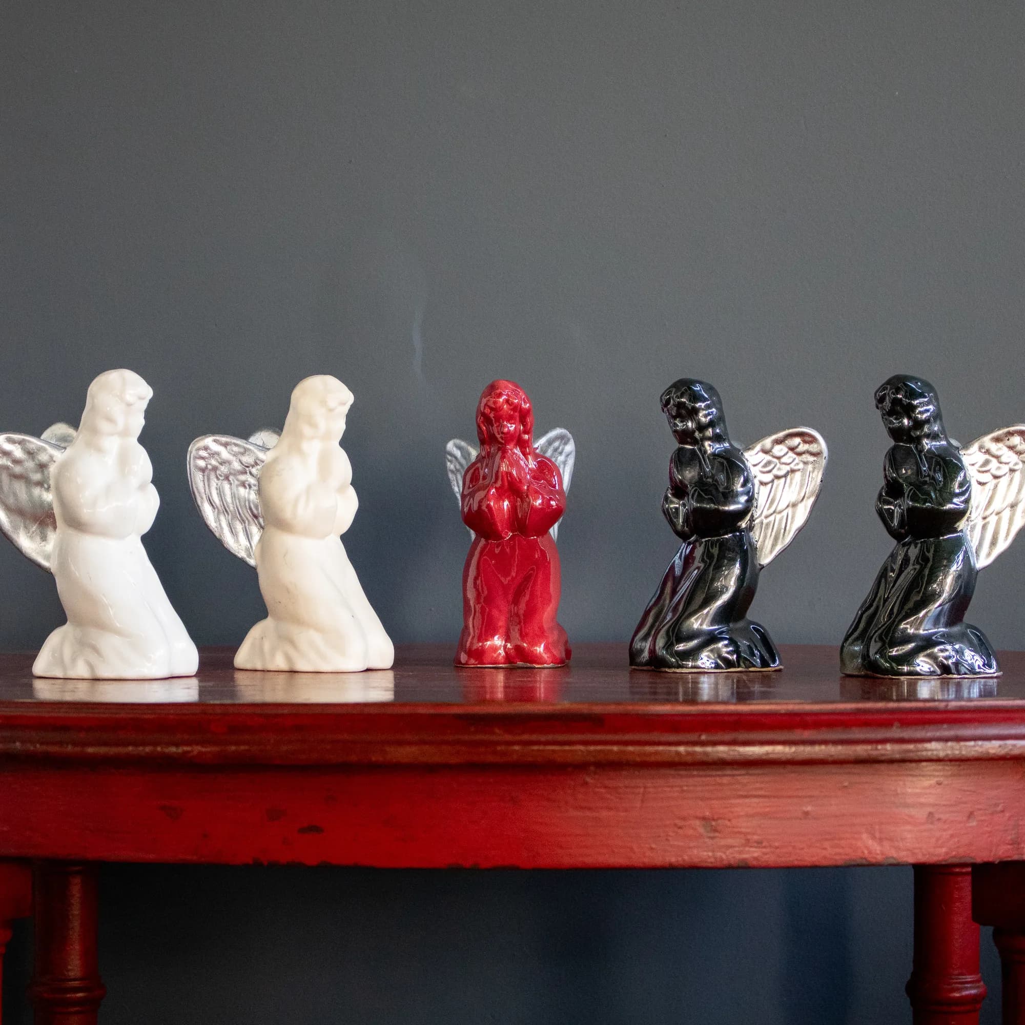 Angeles de ceramica portavelas. — Cerámica y figuras