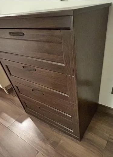 Comoda de Ikea — vista 4