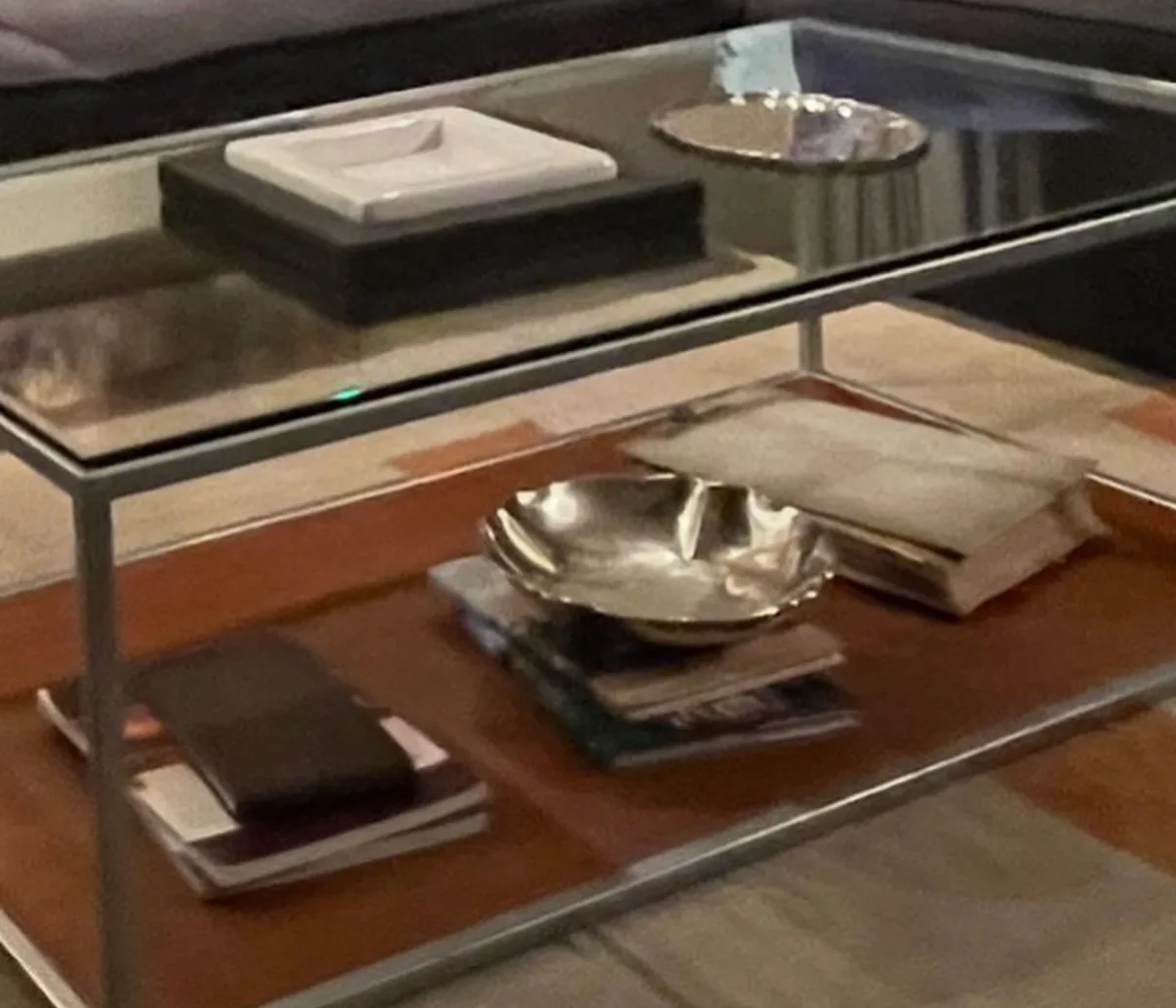 Mesa de centro de doble cubierta. — vista 3