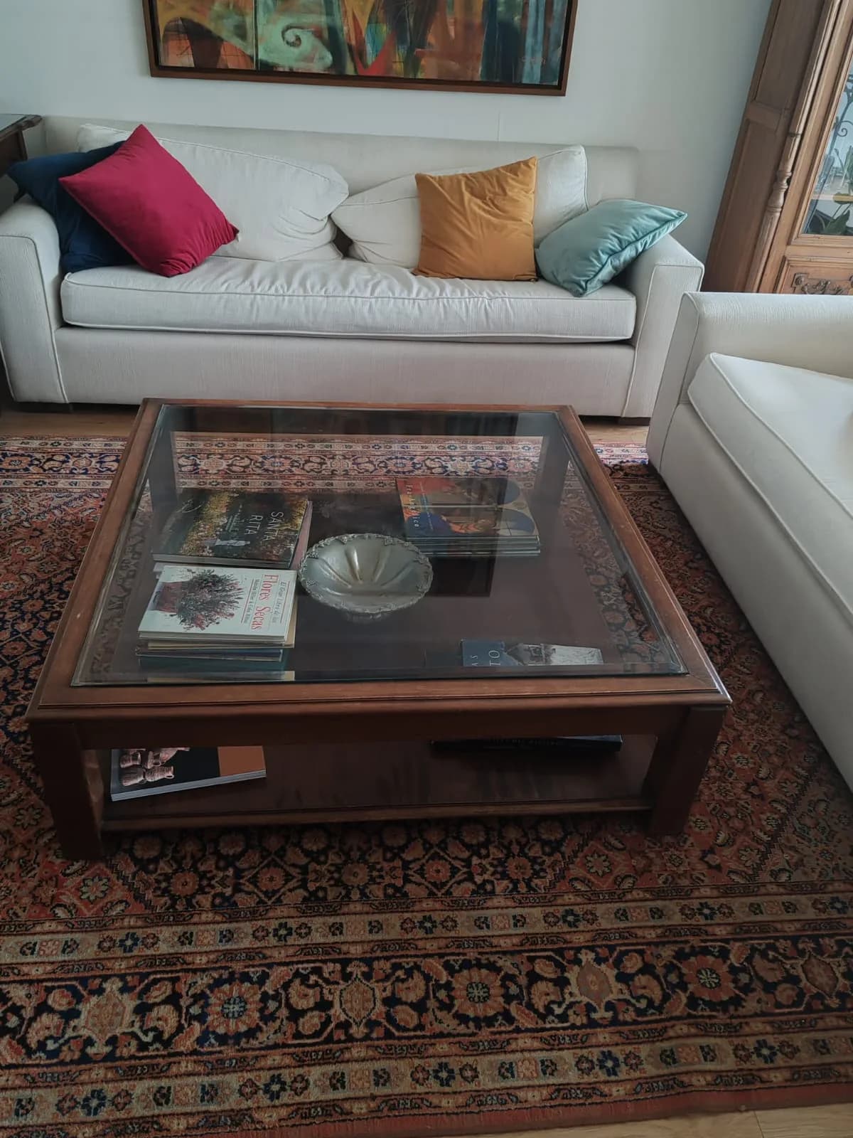 Mesa de centro de madera de exclente calidad — vista 2