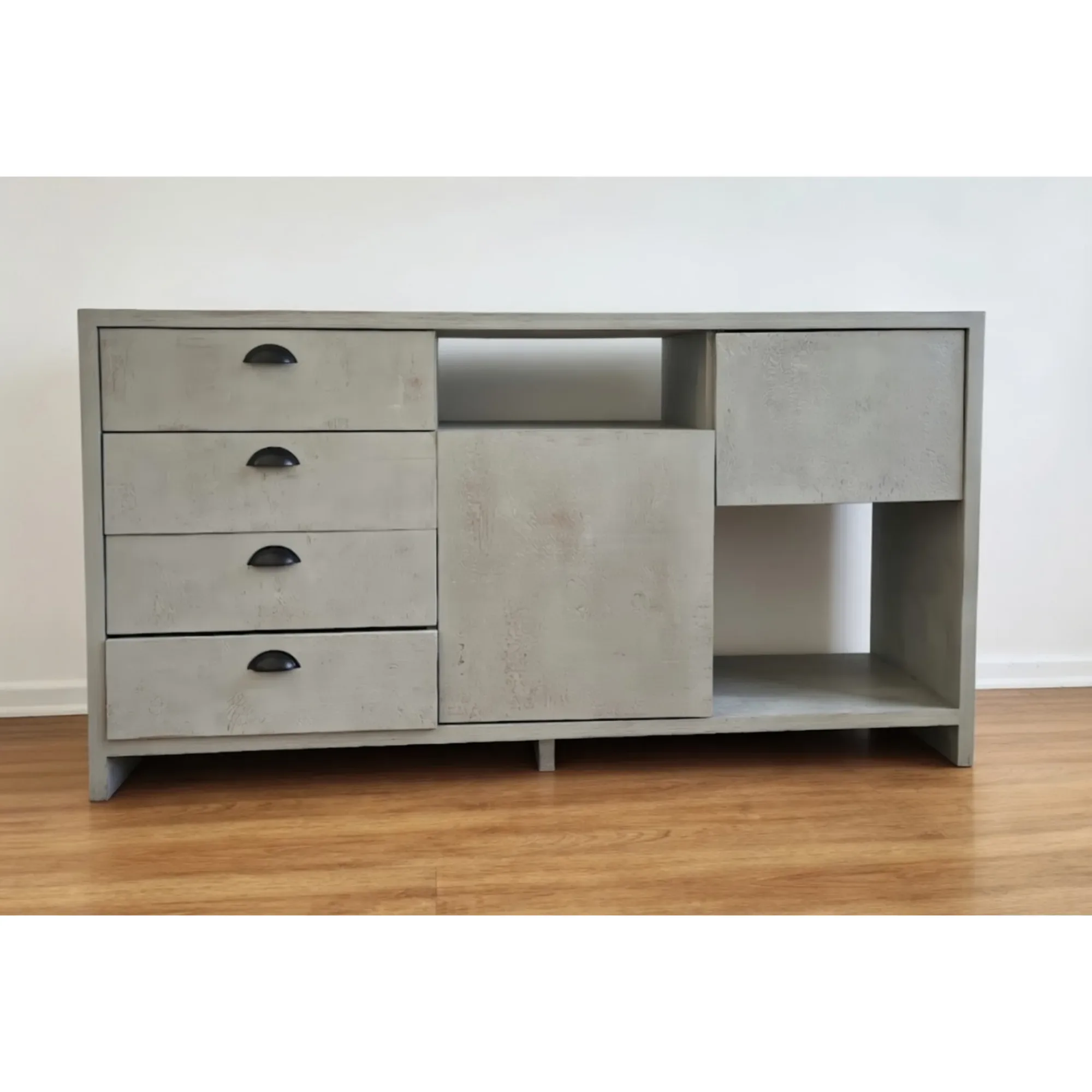 Mueble de madera gris.