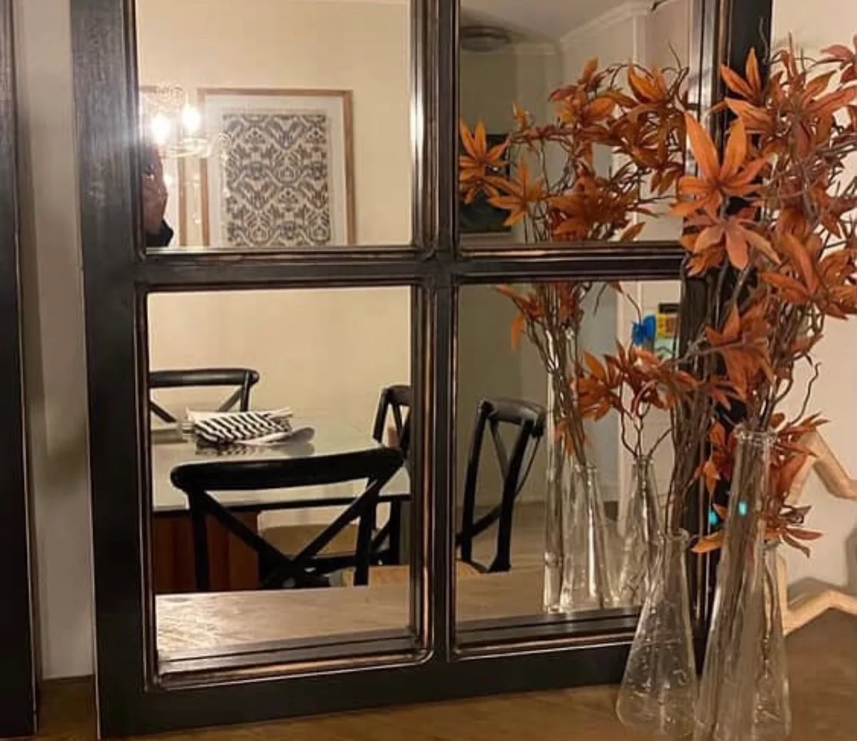 Espejos en moldura de madera tipo ventana. — vista 6