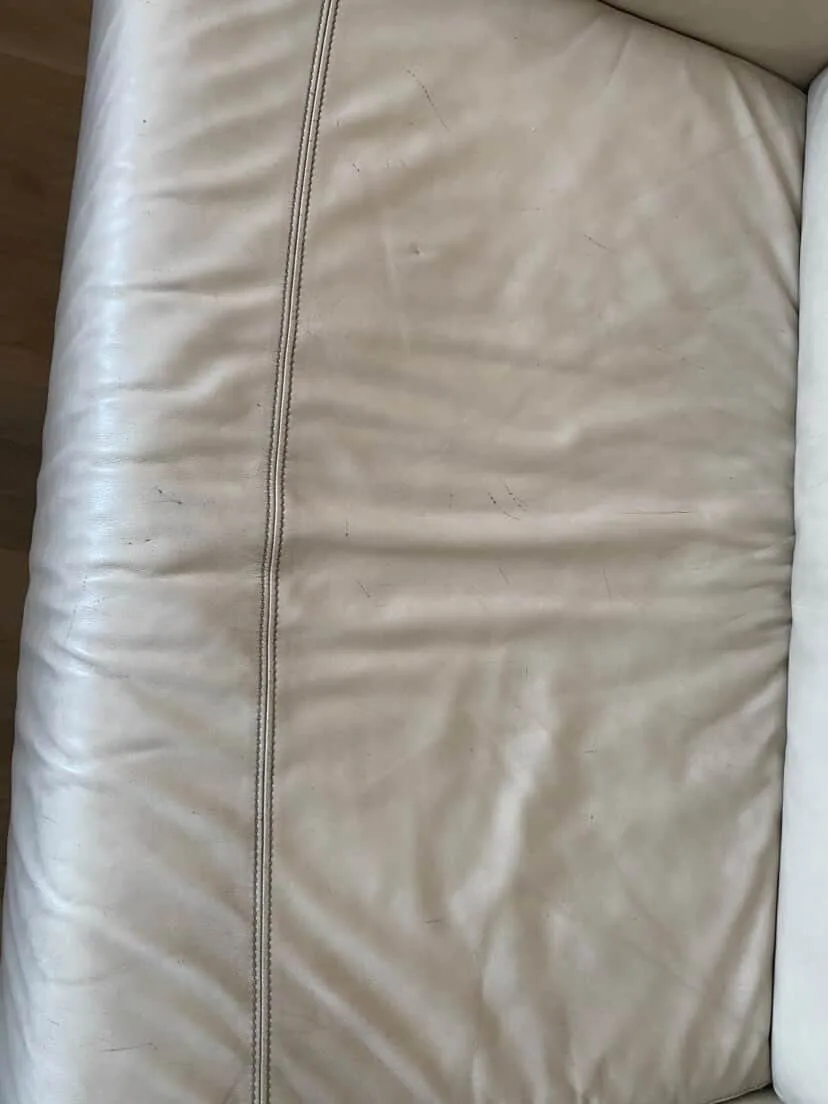 Sillón de cuero. — vista 5