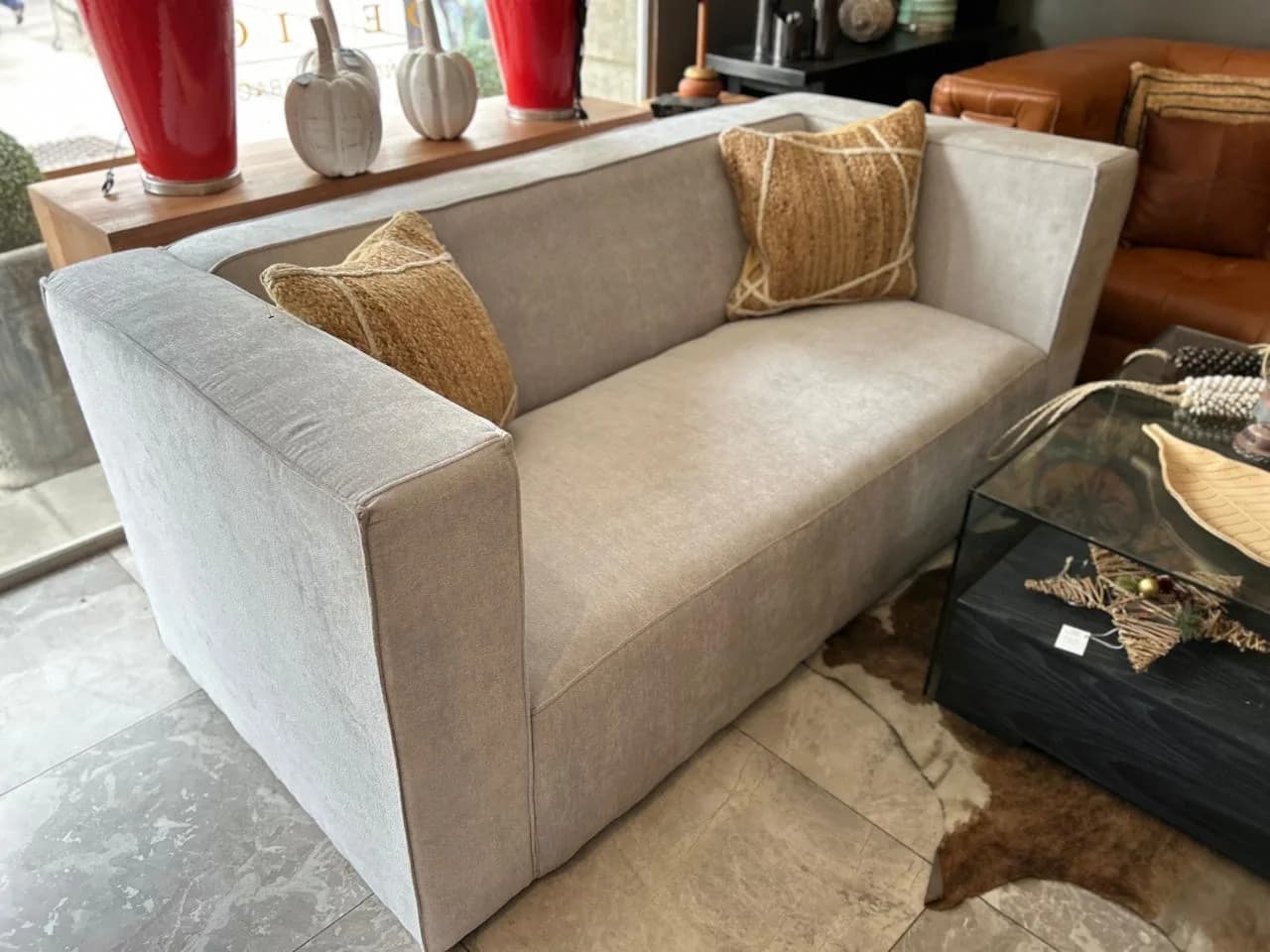 Sofa nuevo de la tienda Cuero Design. — vista 5