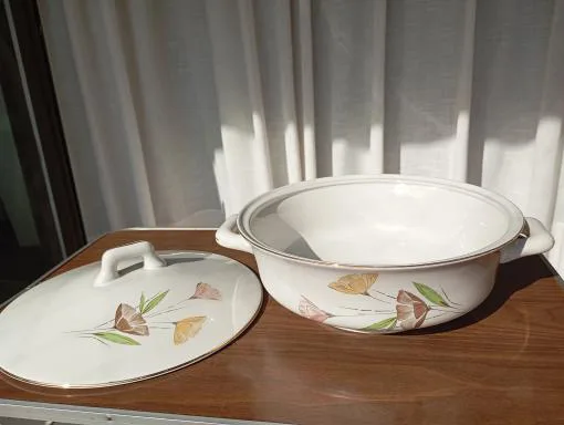 Sopera de porcelana Carrascal. — vista 2
